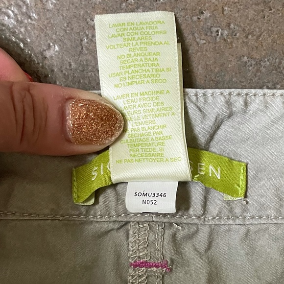 Sigrid Olsen Pale Khaki Green Roll-Up Cotton Capris - Picture 11 of 12